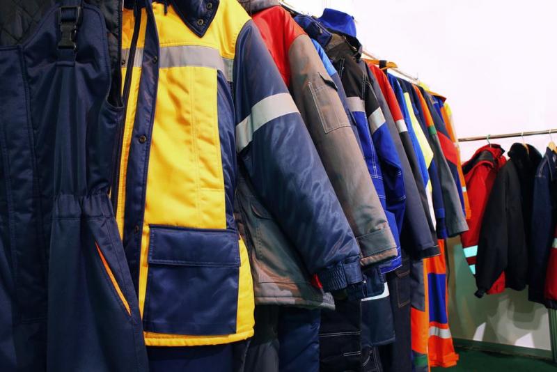 Comment choisir des tenues de travail durables pr&egrave;s d'Ostwald ?